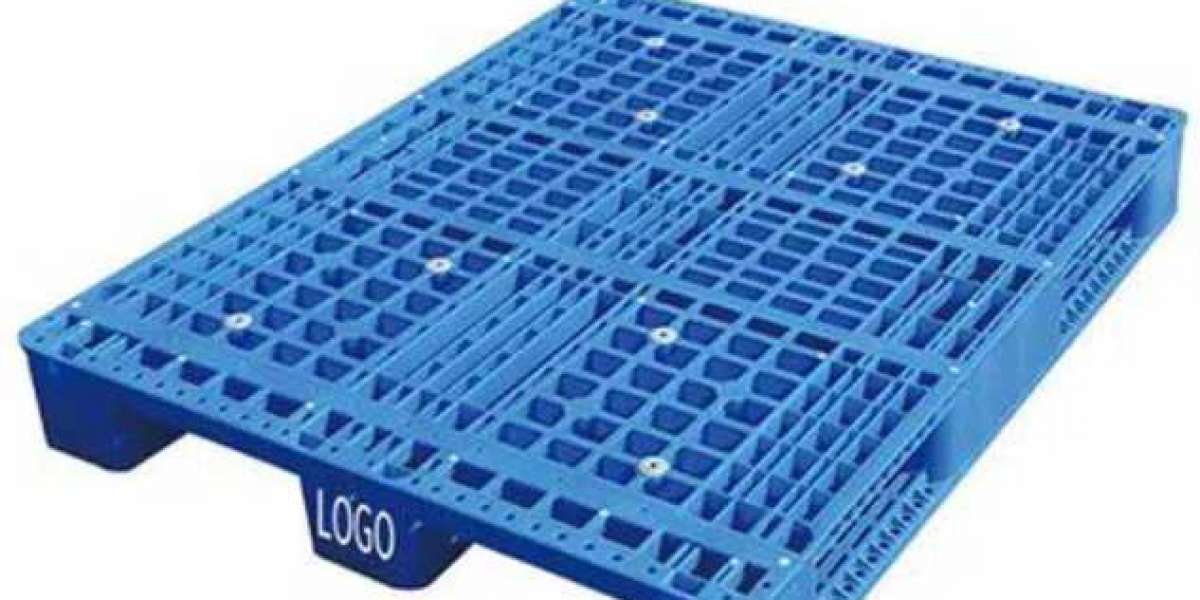 plastic pallet containers