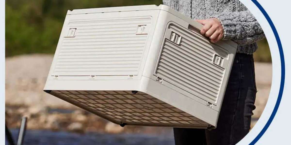 Folomie White Outdoor Storage Box with Lids: High Quality Material and Collapsible